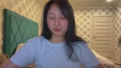 Ameliya_Kim live cam on Cam4