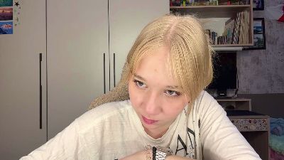 AmericaChmiel live cam on Cam4