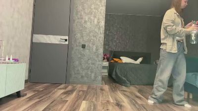 AmieChisler live cam on Cam4