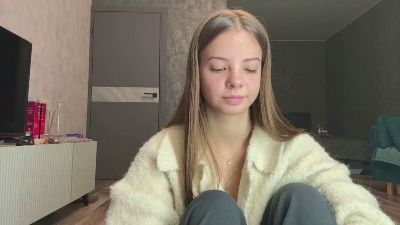 AmieChisler live cam on Cam4