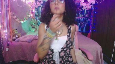 AminaNoir live cam on Cam4