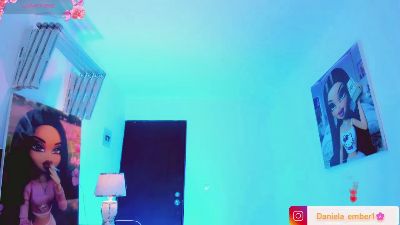 Amira_Ember live cam on Cam4