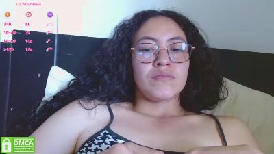 Amitlu_ live cam on Cam4