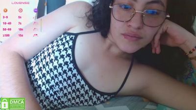 Amitlu_ live cam on Cam4