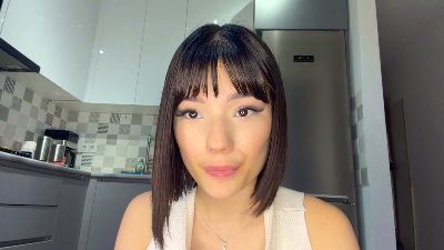 AmyHeuvelmann live cam on Cam4