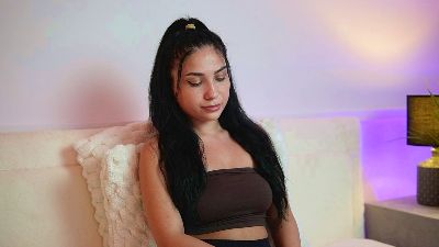 AmyKaiya live cam on Cam4
