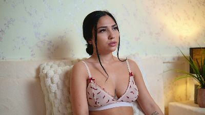 AmyKaiya live cam on Cam4