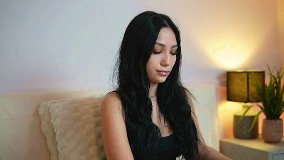 AmyKaiya live cam on Cam4