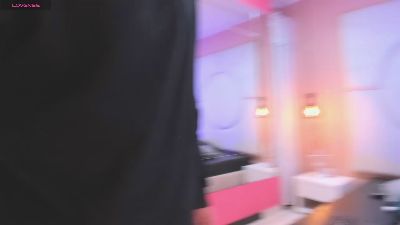 Amyra_Collins live cam on Cam4