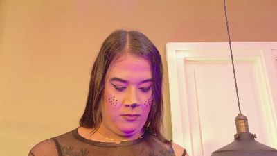 Amyra_Collins live cam on Cam4