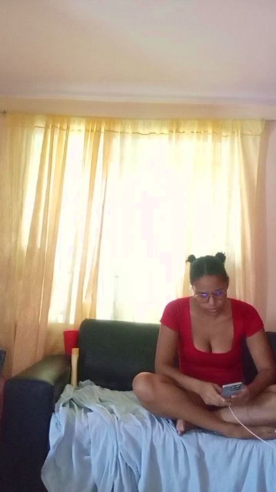 Ana2727 live cam on Cam4