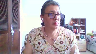 AnaRossy2005 live cam on Cam4