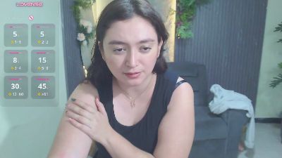 Anaa_Rosee live cam on Cam4