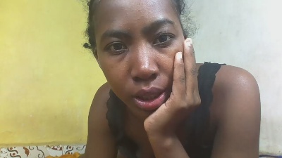 Anaah5 live cam on Cam4
