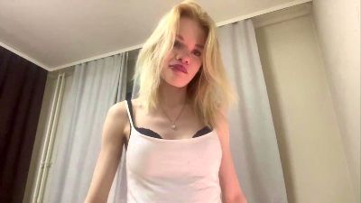 AnabelFail live cam on Cam4