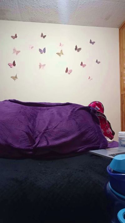 Anais_M live cam on Cam4