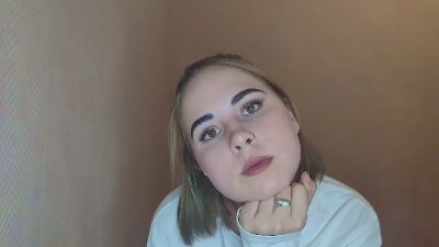 AnalLaura live cam on Cam4