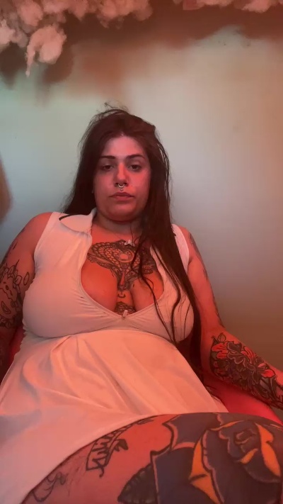 Anal_Queen live cam on Cam4