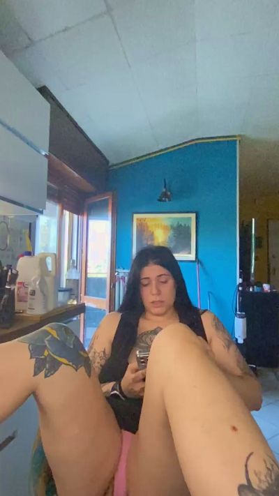 Anal_Queen live cam on Cam4