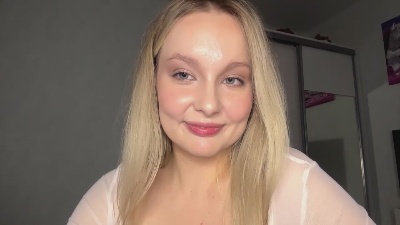 AnamariaLeever live cam on Cam4