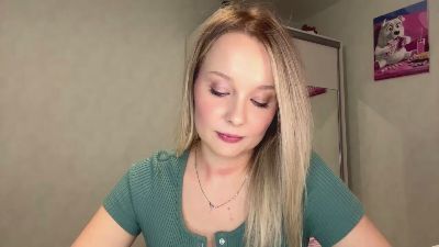 AnamariaLeever live cam on Cam4