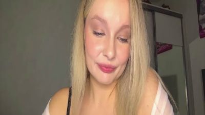 AnamariaLeever live cam on Cam4