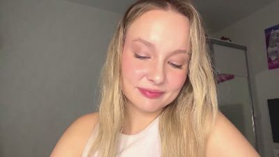 AnamariaLeever live cam on Cam4