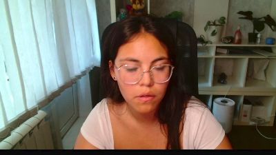 Anda_here live cam on Cam4
