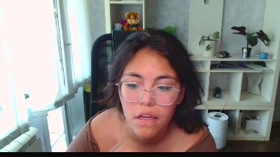 Anda_here live cam on Cam4