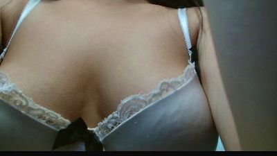 Anda_here live cam on Cam4