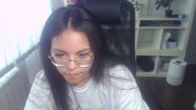 Anda_here live cam on Cam4