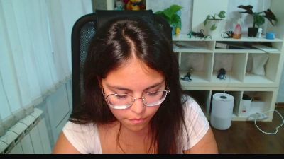 Anda_here live cam on Cam4