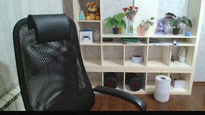 Anda_here live cam on Cam4