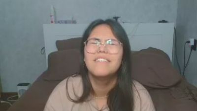 Anda_here live cam on Cam4