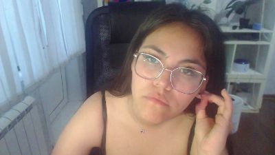 Anda_here live cam on Cam4