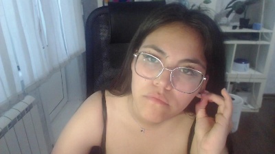 Anda_here live cam on Cam4