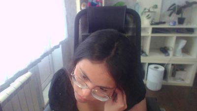 Anda_here live cam on Cam4