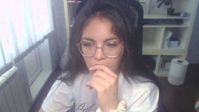 Anda_here live cam on Cam4