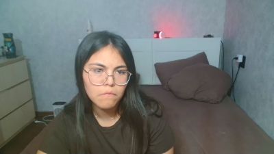 Anda_here live cam on Cam4