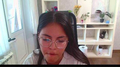 Anda_here live cam on Cam4