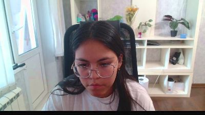 Anda_here live cam on Cam4