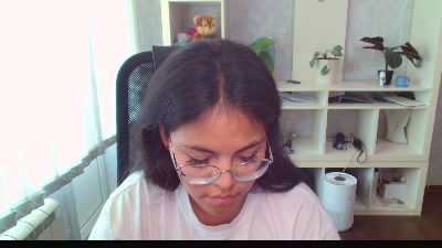 Anda_here live cam on Cam4