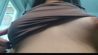 Anda_here live cam on Cam4