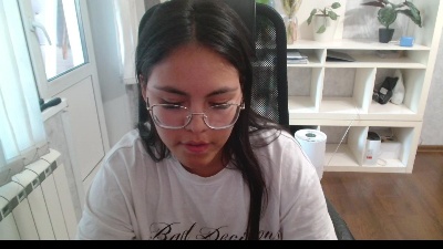 Anda_here live cam on Cam4