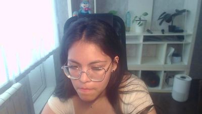 Anda_here live cam on Cam4