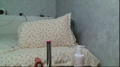 Anda_here live cam on Cam4
