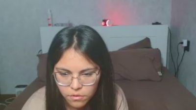 Anda_here live cam on Cam4