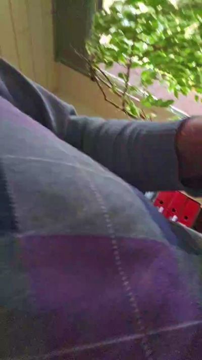 Andigr2grneu live cam on Cam4