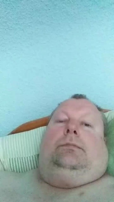 Andre124231 live cam on Cam4