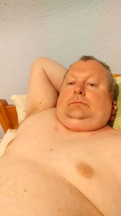 Andre124231 live cam on Cam4